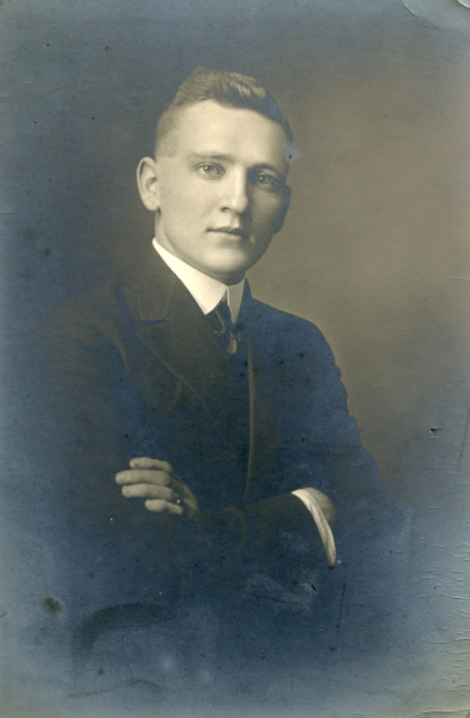 Photo of THOMAS ROBERT WHATELY