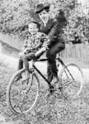 Photo of Elmer John Hockin and his brother