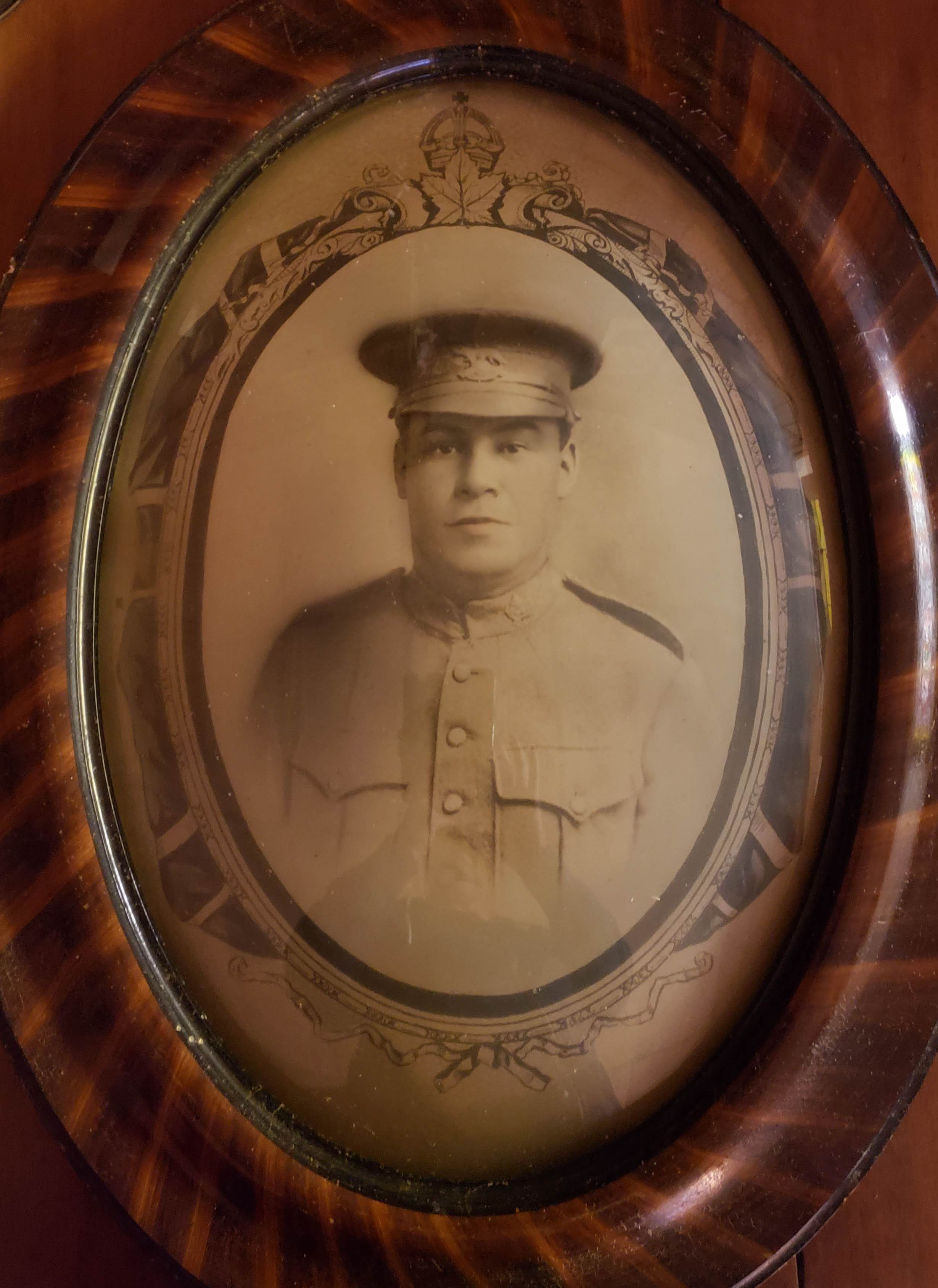 Photo of Robert Sanderson