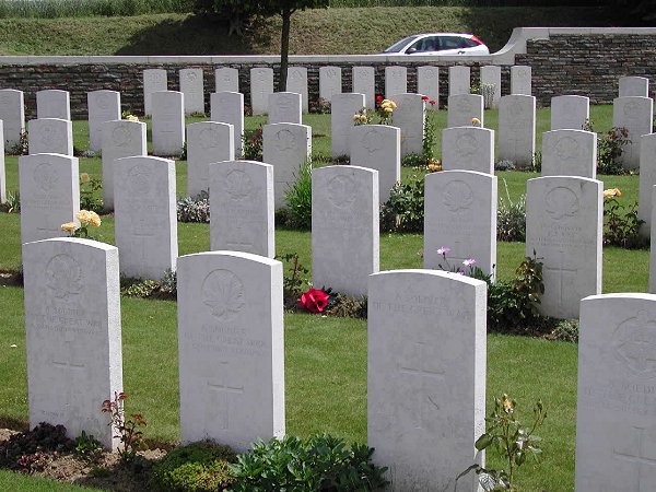 Cabaret-Rouge British Cemetery