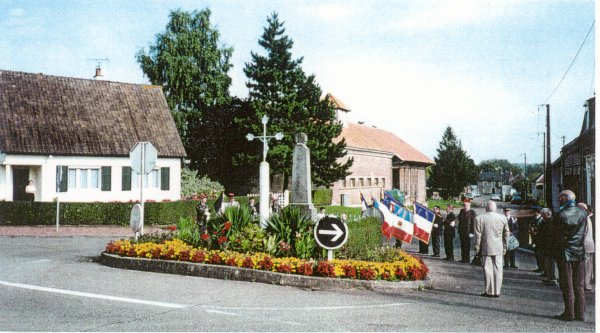 Cenotaph at Crouy St-Piere
