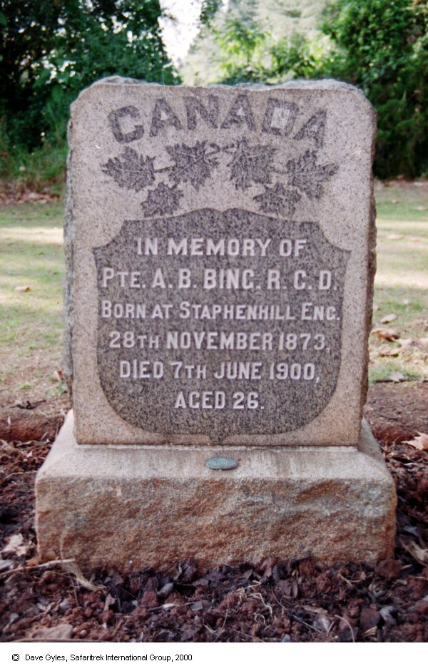 Gravemarker (photo 2)