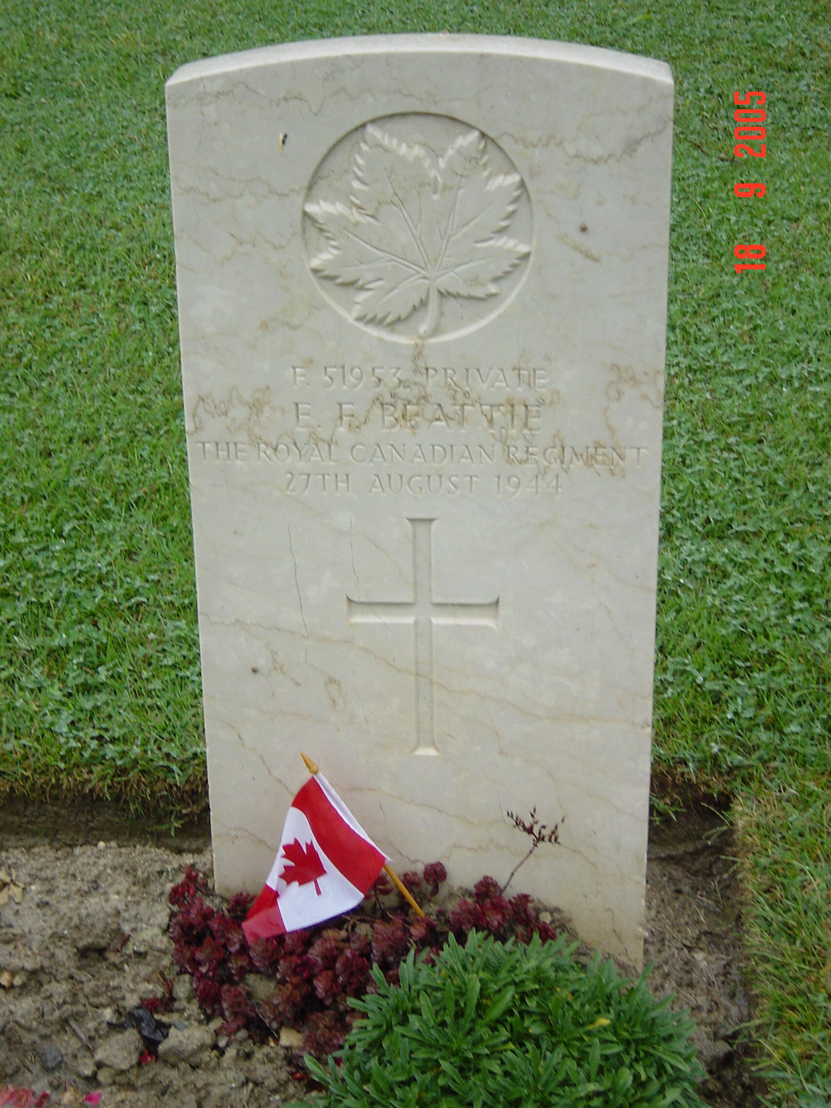 Grave marker of Earl Beattie